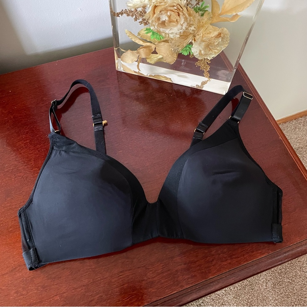 Size 38 c‎ black bra adjustable straps - no brand listed